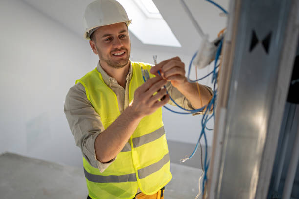 Professional Electrician in Weedpatch, CA